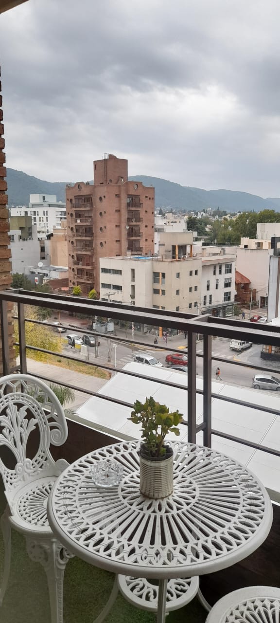 Vista del balcón para estadía de fin de semana en Carlos Paz